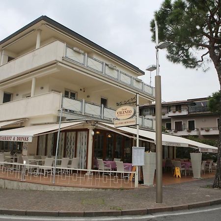 Champagne Rooms Sirmione Exterior photo